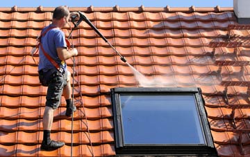 roof cleaning Deane